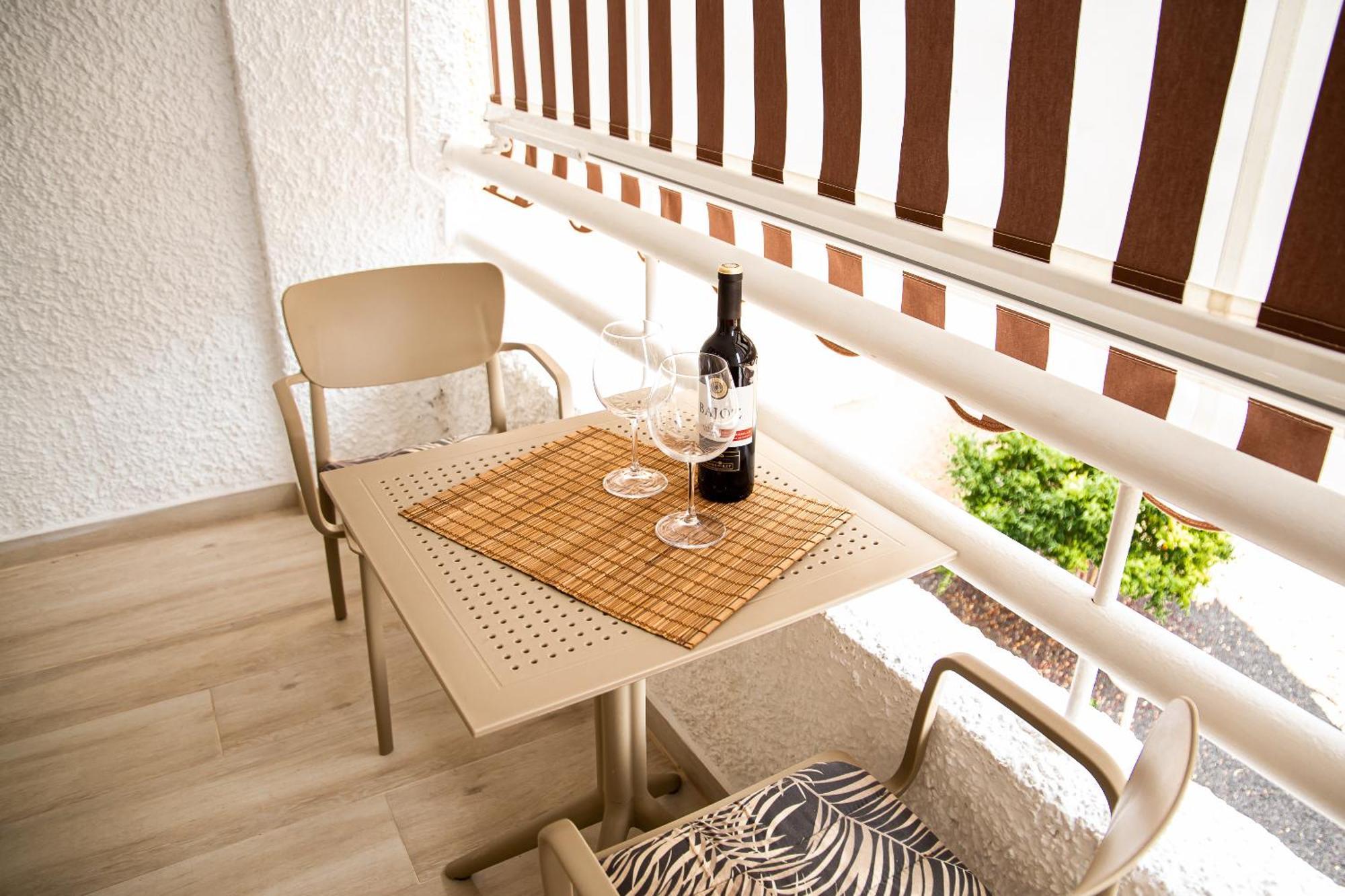 Luxury Suite Borinquen With Parking And Swimming Pool ปลายาเดลาสอเมริกาส ภายนอก รูปภาพ